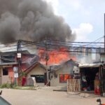Kelurahan Kebon Kosong Dilanda Kebakaran, 20 Unit Rumah Warga Terbakar