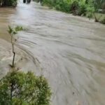 Kota Mamuju di Kepung Banjir, Jalur Trans Sulawesi Putus Total