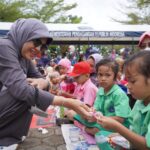 Hari Kesehatan Gigi Nasional, Ribuan Anak-Anak Sikat Gigi Massal di Alun Alun Kota Barru