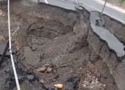 Ketua DPRD Barru Bersama Bina Marga Sulsel Cek Ruas Jalan Longsor di Poros Barru-Soppeng