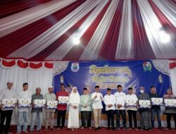 Safari Ramadhan di Majene, Gubernur dan Bupati Bagikan 1000 Paket Sembako