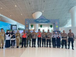 Kapolres Maros Pantau Langsung Arus Mudik di Bandara Sultan Hasanuddin, Pastikan Keamanan dan Kelancaran