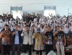 Kharisma College Gandeng Pemkab Barru Beri Beasiswa untuk Anak Daerah