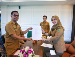 Bupati Barru  Andi Ina Kartika Sari Tunjuk Dua Pejabat Struktural sebagai Plt