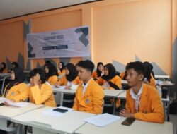 Seminar Hasil Penelitian PMP-OMK XXVIII: Menguatkan Budaya Ilmiah dan Kolaborasi Peserta LPM Penalaran UNM