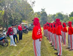 Menyambut HUT Proklamasi Kemerdekaan RI ke 80 Kecamatan Tanralili Pasukan Paskibra Mantapkan Latihan, Pelatih: Kami Bangga