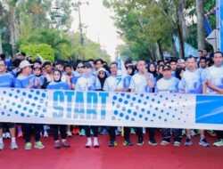 Ribuan Peserta Ikut Run Peringatan HUT Smabar