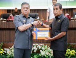DPRD Kabupaten Barru menggelar Rapat Paripurna Penyerahan KUA dan PPAS APBD Tahun Anggaran 2026