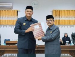 Pemkab Bantaeng Sahkan APBD 2026, Bupati Uji Nurdin Beri Apresiasi Peran Anggota Dewan