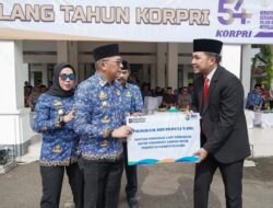 Pemkab Barru Terima Dua Unit Motor Pengangkut Sampah dari BRI Cabang