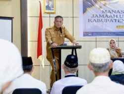 Calon Jemaah Umroh yang Diberangkatkan Pemkab Barru Gelar Kegiatan Manasik