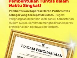 Tercepat Rampungkan Pembentukan Koperasi, Dapat Penghargaan dari  Kantor Wilayah Kementerian Hukum  Sulawesi Selatan