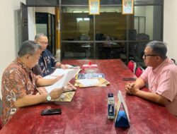 Pemkesra Sulbar Serahkan Surat Keputusan Gubernur Terkait PAW Pimpinan DPRD Pasangkayu