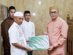 Safari Ramadhan di Dusun Pesse, Wabup Serahkan Bantuan