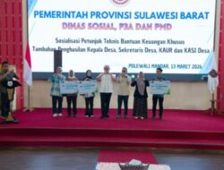 Gubernur Sulbar Salurkan BKK Rp3,3  Miliar di Polman