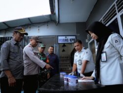 Rutan Barru Gelar Apel Zero Halinar, Razia Gabungan dan Tes Urine Perkuat Komitmen Ciptakan Lingkungan Pemasyarakatan Bersih