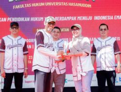 Dies Natalis ke-74 Fakultas Hukum Universitas Hasanuddin, Andi Ina Kartika Sari Raih Penghargaan Alumni Berdedikasi