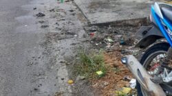 Pagi Bersihkan Sampah, Malam Ronda: Trantib Kelurahan Mangkoso Bergerak Jaga Kebersihan Lingkungan