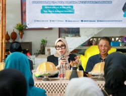 Andi Ina Kartika Sari Motivasi Peserta Pelatihan Menjahit TMT, Siapkan SDM Unggul di Barru