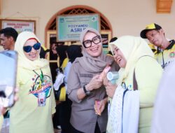 Kunjungi Posko Kontingen, Bupati Andi Ina Ajak Atlet PGRI Barru Junjung Sportivitas