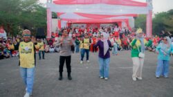 Semarak HUT RI ke-81, Bupati Barru Ikuti Senam Tabola Bale Bersama Ribuan Peserta